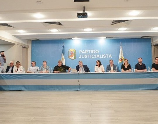 El Consejo Nacional del PJ se reunió para definir una 