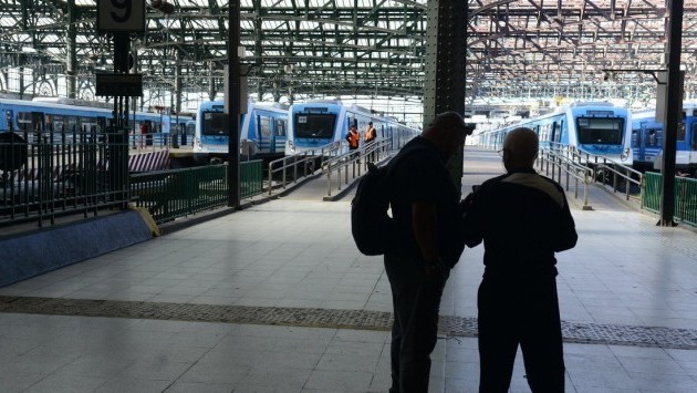 Fracasó la reunión y La Fraternidad ratificó el paro de trenes del jueves 5