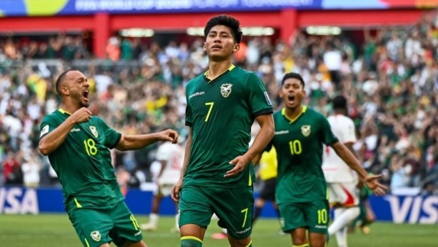 Bolivia le ganó a Surinam y quedó a un triunfo del Mundial 2026