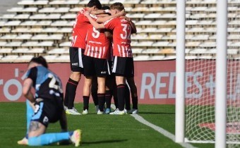 Estudiantes goleó a Rosario Central y lo eliminó de la Copa Argentina