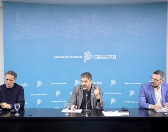 Bianco cruzó a Máximo Kirchner, pero buscó bajarle el tono a la interna