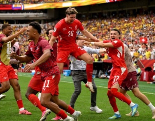 Suiza eliminó a Colombia por penales y jugará los cuartos de final contra Argentina
