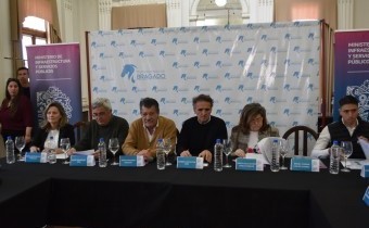 Productores bonaerenses van la Justicia contra el ministerio de Katopodis por las obras hidráulicas